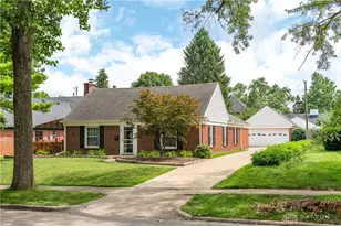 308 Greenmount Blvd, Oakwood, OH 45419 - Photo 1