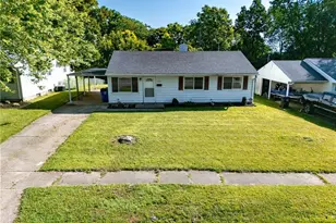 260 Chamberlin Dr, Hamilton, OH 45013 - Photo 1