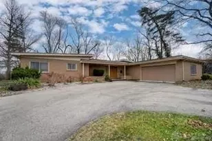 111 Folsom Dr, Dayton, OH 45405 - Photo 1