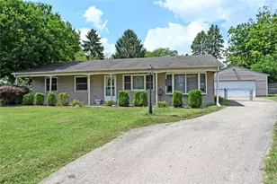 405 Parsons Ct, Englewood, OH 45322 - Photo 1