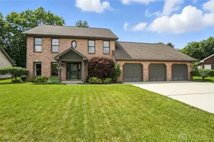 305 Pauly Dr, Englewood, OH 45315 - Photo 1