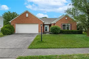 770 Settlers Walk Blvd, Springboro, OH 45066 - Photo 1