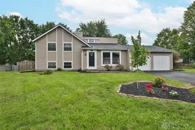 9820 Aylesworth Lane, Miamisburg, OH 45342 - Photo 1