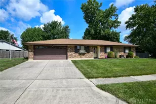 6851 Locustview Dr, Dayton, OH 45424 - Photo 1