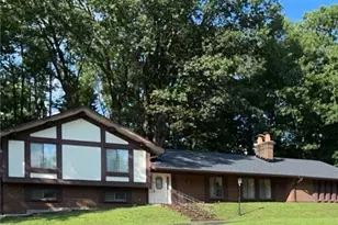 1401 Brittany Hills Dr, Dayton, OH 45459 - Photo 1