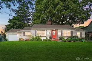 583 Acorn Dr, Oakwood, OH 45419 - Photo 1