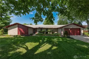 8934 Olde Farm Ln, Dayton, OH 45458 - Photo 1