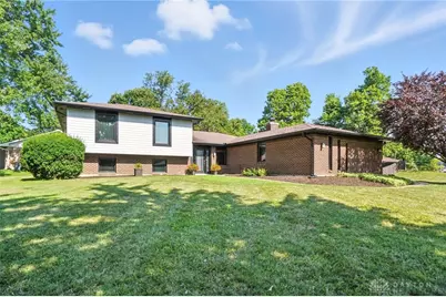 7227 Gardenside Drive, Dayton, OH 45414 - Photo 1