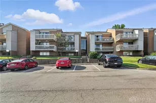 1118 Eagle Feather Cir, West Carrollton, OH 45449 - Photo 1