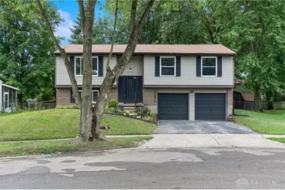 2236 Pin Oak Court, Miamisburg, OH 45342 - Photo 1