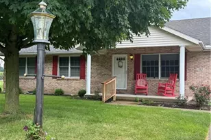 360 Ethelrob Cir, Franklin, OH 45005 - Photo 1