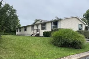 101 Northcreek Dr, Lewisburg, OH 45338 - Photo 1