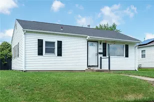 827 Barker Dr, Springfield, OH 45505 - Photo 1