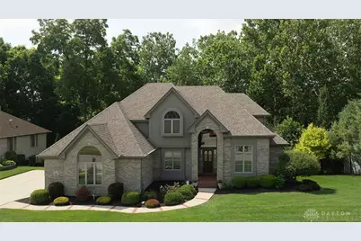 8 Berwick Court, Miamisburg, OH 45342 - Photo 1