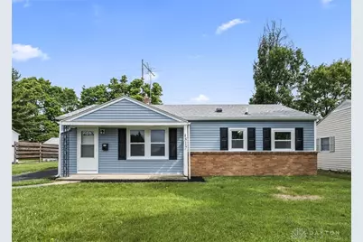 817 N Westedge Drive, Tipp City, OH 45371 - Photo 1