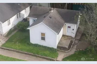 2104 Wayne Avenue, Middletown, OH 45044 - Photo 1