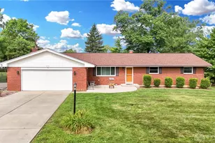 2592 Green Hills Dr, Beavercreek, OH 45431 - Photo 1