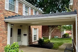 815 Clareridge Ln, Dayton, OH 45458 - Photo 1