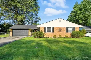 3425 Dahlia Dr, Dayton, OH 45449 - Photo 1