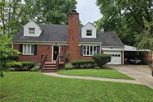 132 Winnet Dr, Dayton, OH 45415 - Photo 1