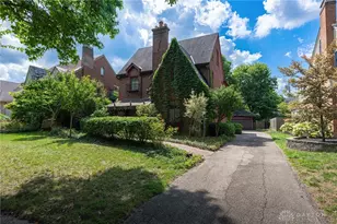 220 Greenmount Blvd, Oakwood, OH 45419 - Photo 1