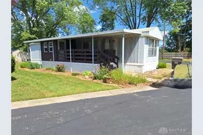 111 Airstream Drive, West Carrollton, OH 45449 - Photo 1