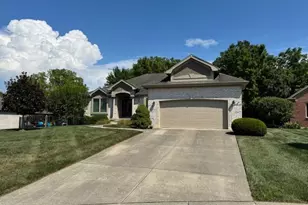 3379 Cross Creek Ct, Beavercreek, OH 45432 - Photo 1