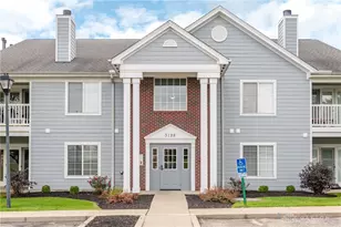 3125 Crestmont Ln, Beavercreek, OH 45431 - Photo 1