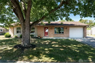 527 Bellaire Drive, Tipp City, OH 45371 - Photo 1