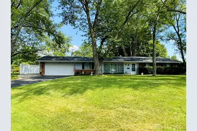 4185 Eckworth Drive, Bellbrook, OH 45305 - Photo 1