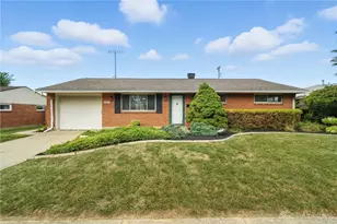 4989 Chesham Dr, Dayton, OH 45424 - Photo 1