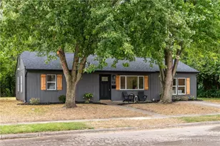 457 Marchmont Dr, Fairborn, OH 45324 - Photo 1