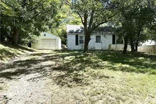 1206 Ames Ave, Dayton, OH 45432 - Photo 1