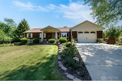 1922 Rebecca Ridge, Hamilton, OH 45013 - Photo 1