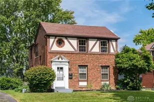 425 Orchard Dr, Oakwood, OH 45419 - Photo 1