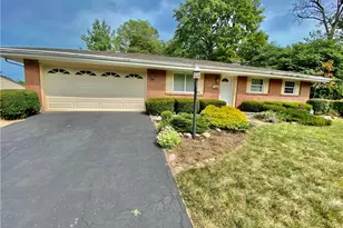 6400 Pine Cone Dr, West Carrollton, OH 45449 - Photo 1