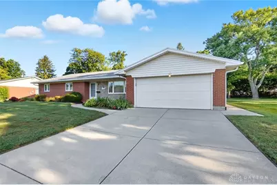 1033 Georgian Drive, Dayton, OH 45429 - Photo 1