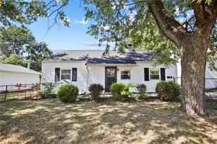 869 S Maple Ave, Fairborn, OH 45324 - Photo 1