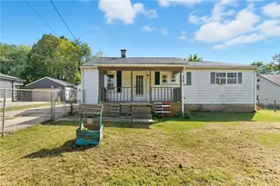 421 Lyle Ave, Springfield, OH 45505 - Photo 1