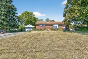 5822 Broadway Rd, Springfield, OH 45502 - Photo 1