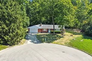 194 Brookmount Rd, Dayton, OH 45429 - Photo 1