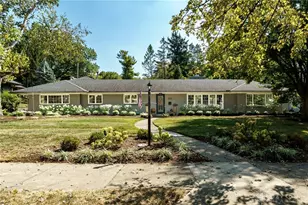 334 E Schantz Ave, Oakwood, OH 45409 - Photo 1