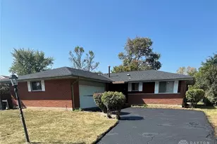 613 Majestic Dr, Dayton, OH 45417 - Photo 1