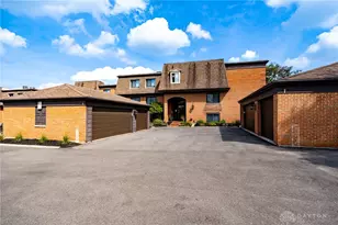 1606 Pine Tree Ln, Dayton, OH 45449 - Photo 1