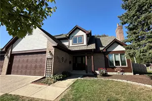 1035 Woods View Ct, Miamisburg, OH 45342 - Photo 1