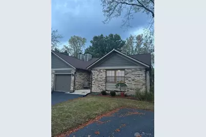 619 Kyle Lane, Fairborn, OH 45324 - Photo 1