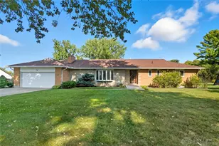 70 Larchmere Dr, Beavercreek, OH 45440 - Photo 1