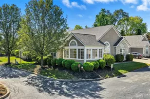 65 Aberdeen Village Dr, Beavercreek, OH 45430 - Photo 1