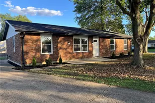 1829 Gayhart Dr, Xenia, OH 45385 - Photo 1