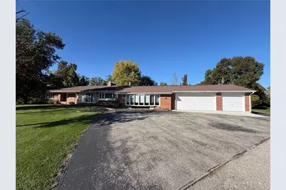 1441 S Dixie Drive, Vandalia, OH 45377 - Photo 1